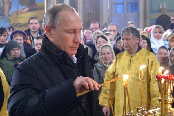 Владимир Путин поздравил православных христиан с Рождеством