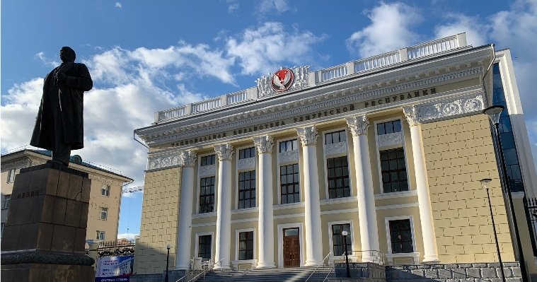 В Нацбиблиотеке Удмуртии появится виртуальный концертный зал за 1,2 млн рублей