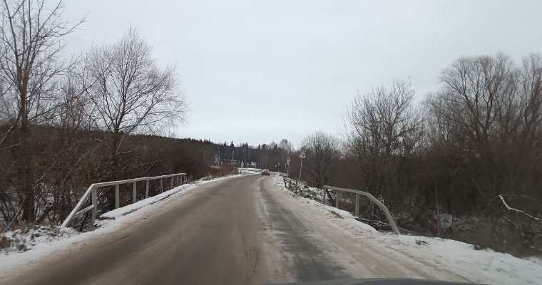 После ДТП на мосту через реку Вожойка в Завьяловском районе восстановят ограждение 