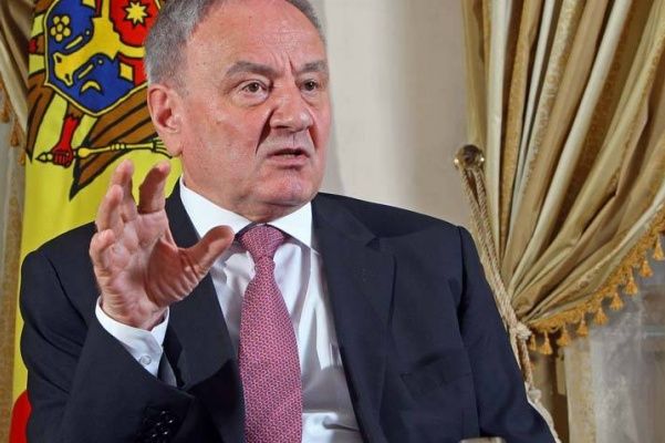 Президент Молдавии предложил переименовать молдавский язык в румынский