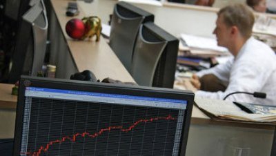 Индекс РТС вырос почти на 5%