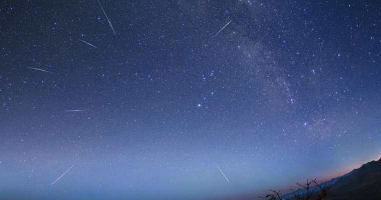 Даже без бинокля: жители Удмуртии смогут увидеть метеорный поток Лириды