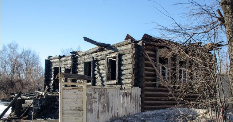 В Воткинске на пожаре погиб пожилой мужчина