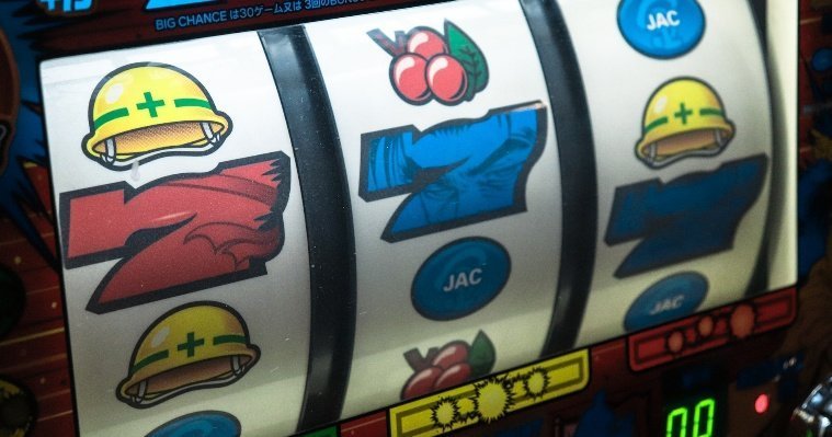 Шестнадцать жителей Ижевска осудили за создание сети подпольных казино 
