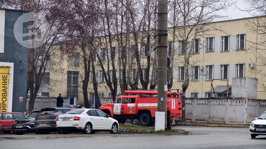 Пожар возник на улице Холмогорова в Ижевске