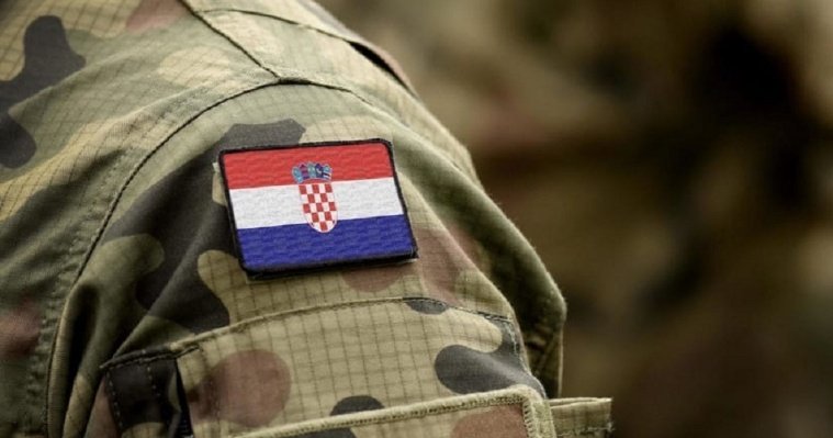 Хорватия пригрозила отозвать своих военных из НАТО в случае конфликта России и Украины
