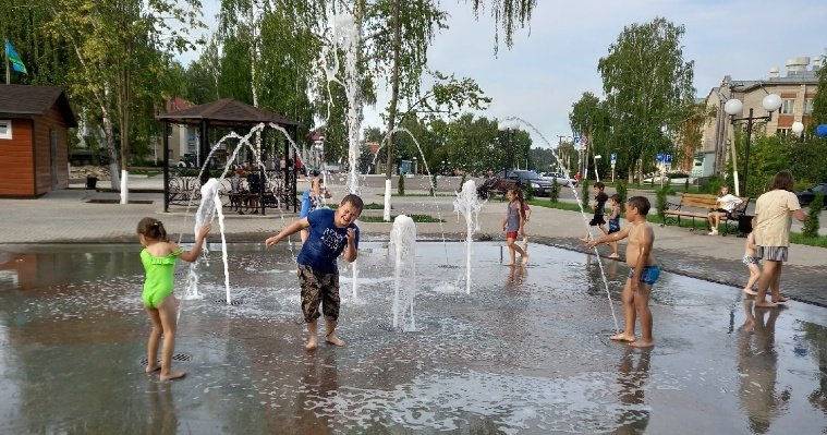 Еще один сухой фонтан в Удмуртии, возвращение Юлии Каримовой с Олимпиады и угроза торнадо в Поволжье: что произошло минувшей ночью