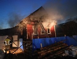 Три человека погибли на пожаре в Удмуртии