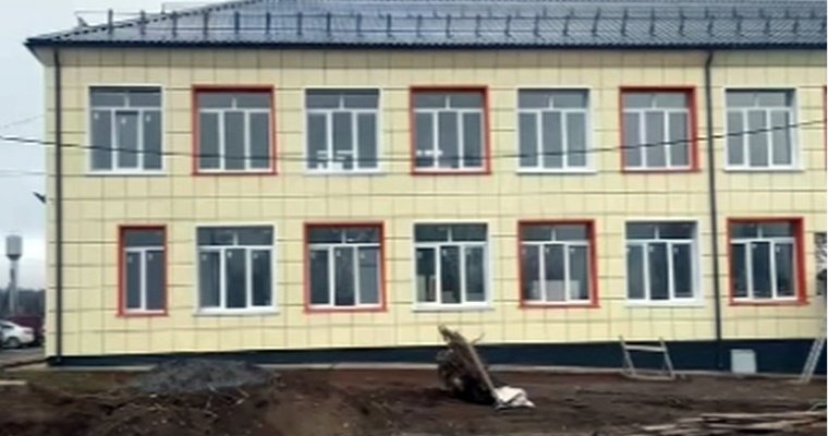 Строительные работы в Какможской школе в Удмуртии выполнены на 88%