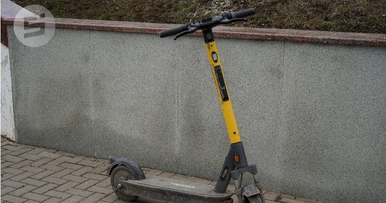 Компания по аренде электросамокатов начала работать в Воткинске без разрешения властей 