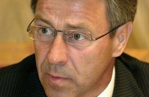 БЮТ требует проведение досрочных президентских выборов на Украине