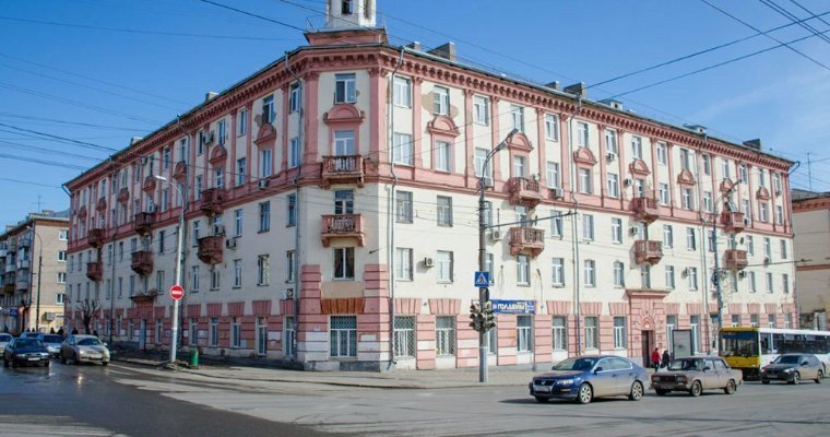 От купеческих домов до новостроек: жители Ижевска оценили здания города