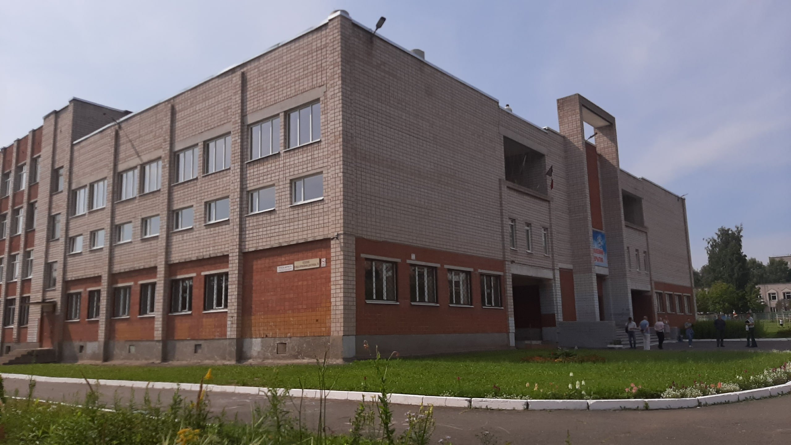 В Ижевске начали проверять кровли, которые заменили по программе «Большой ремонт»