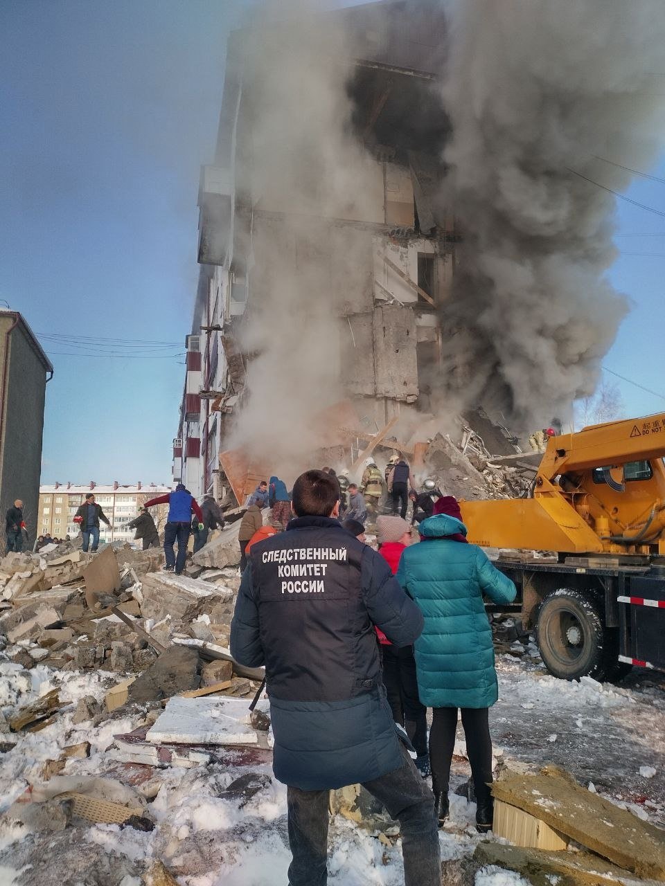 При взрыве газа в многоквартирном доме на Сахалине погибли 9 человек