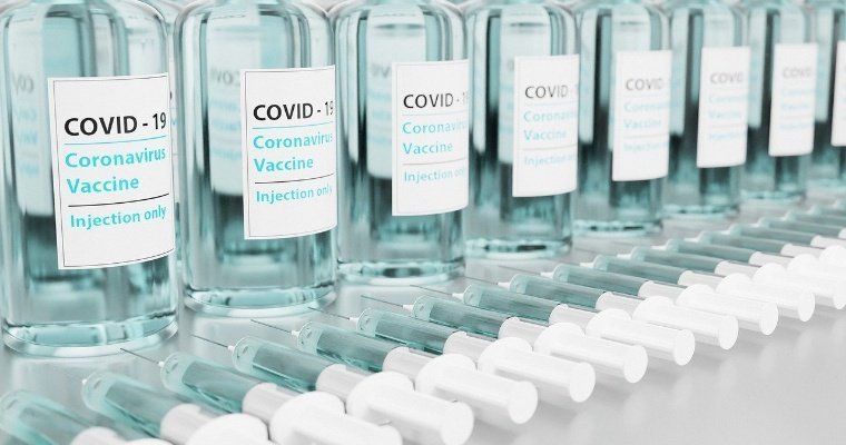 «Спутник V» комбинируют с вакциной AstraZeneca