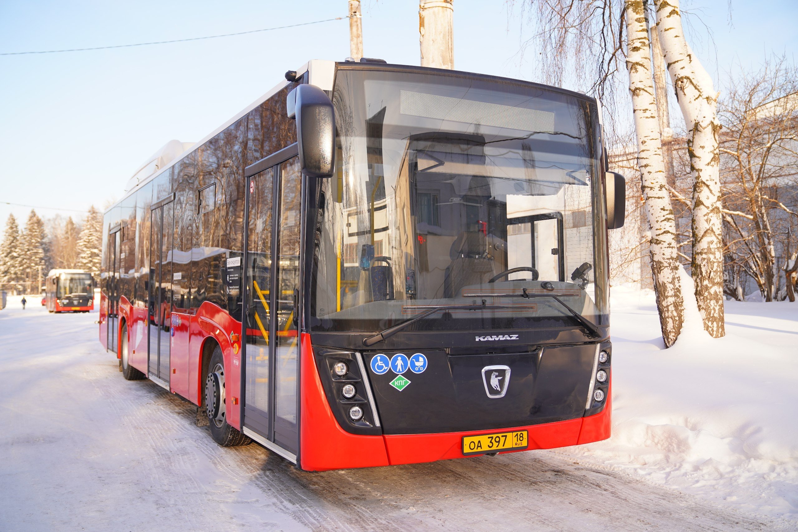 Автобусы ИжГЭТ запустили на троллейбусные маршруты 1 и 2 в Ижевске