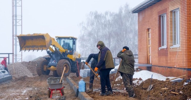 Подрядчик нарушил график строительства яслей в селе Юськи Завьяловского района