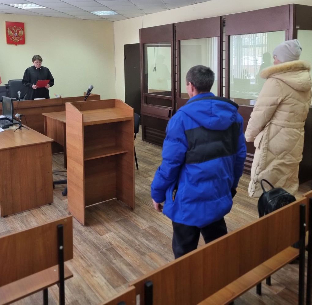 В Удмуртии осудили женщину, которая выстрелила гвоздём в голову своего сожителя