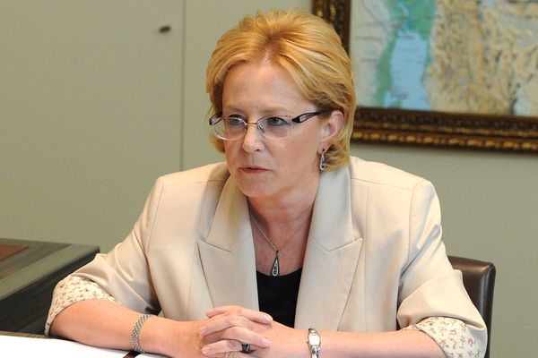 Минздрав начал проверку информации о потере зрения у пациентов клиники в Москве