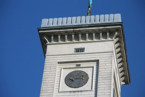Жители Львова отказываются жить по «московскому времени»