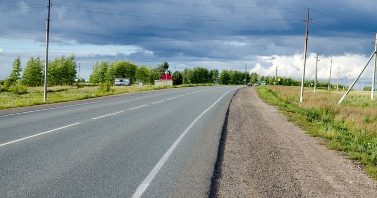 Движение грузовиков по трассам Удмуртии ограничат в апреле