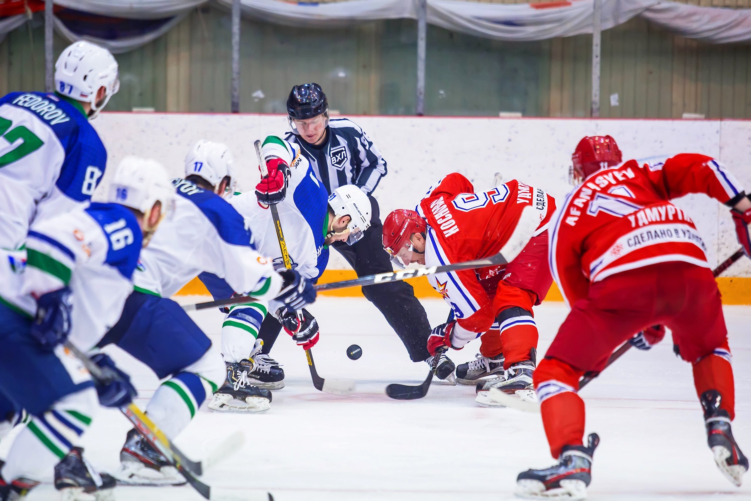 

Хоккеисты «Ижстали» уступили на своём льду «Горняку» из Башкирии

