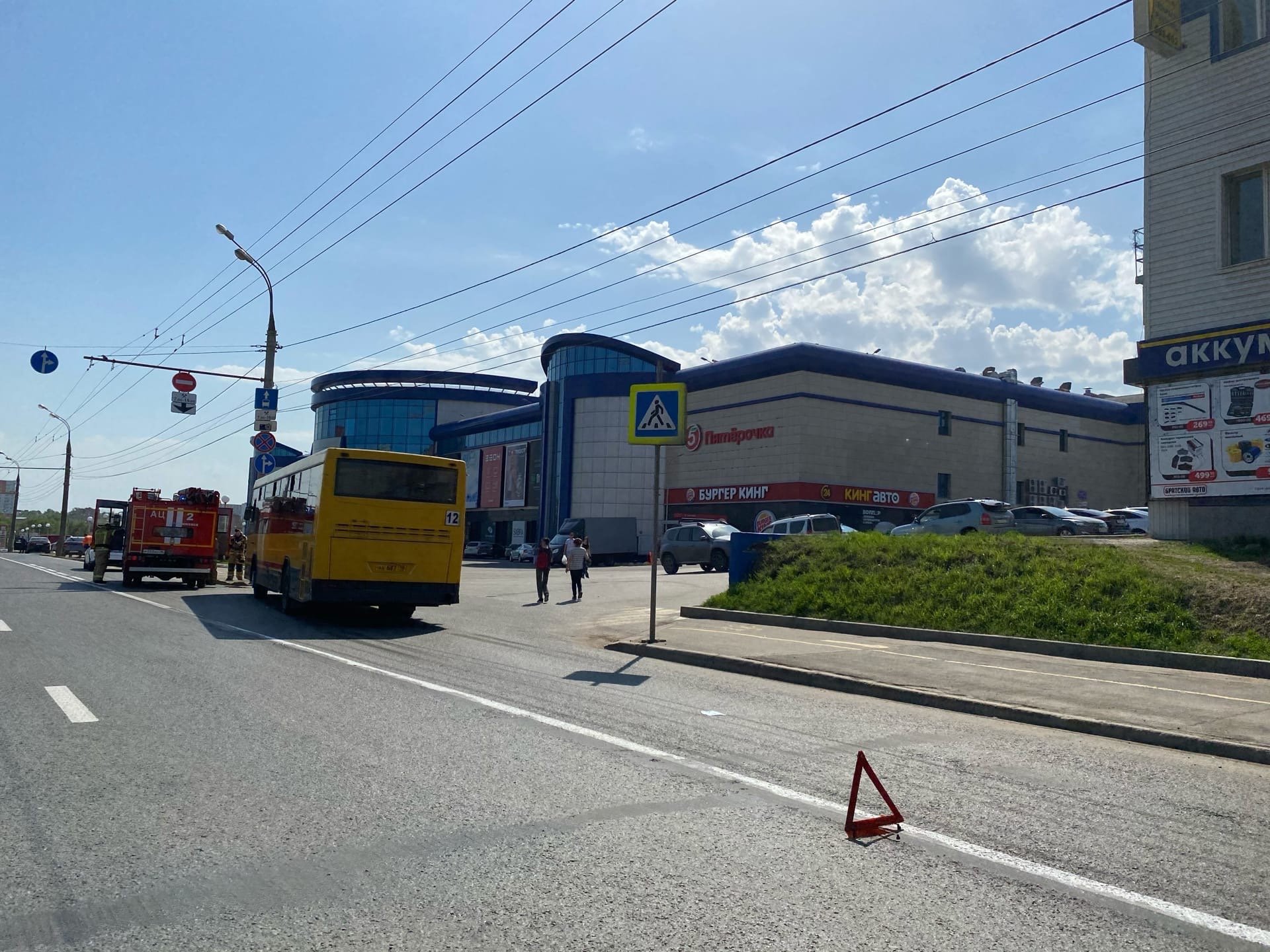 

Четыре человека пострадали в аварии с автобусом вблизи ТЦ «Флагман» в Ижевске

