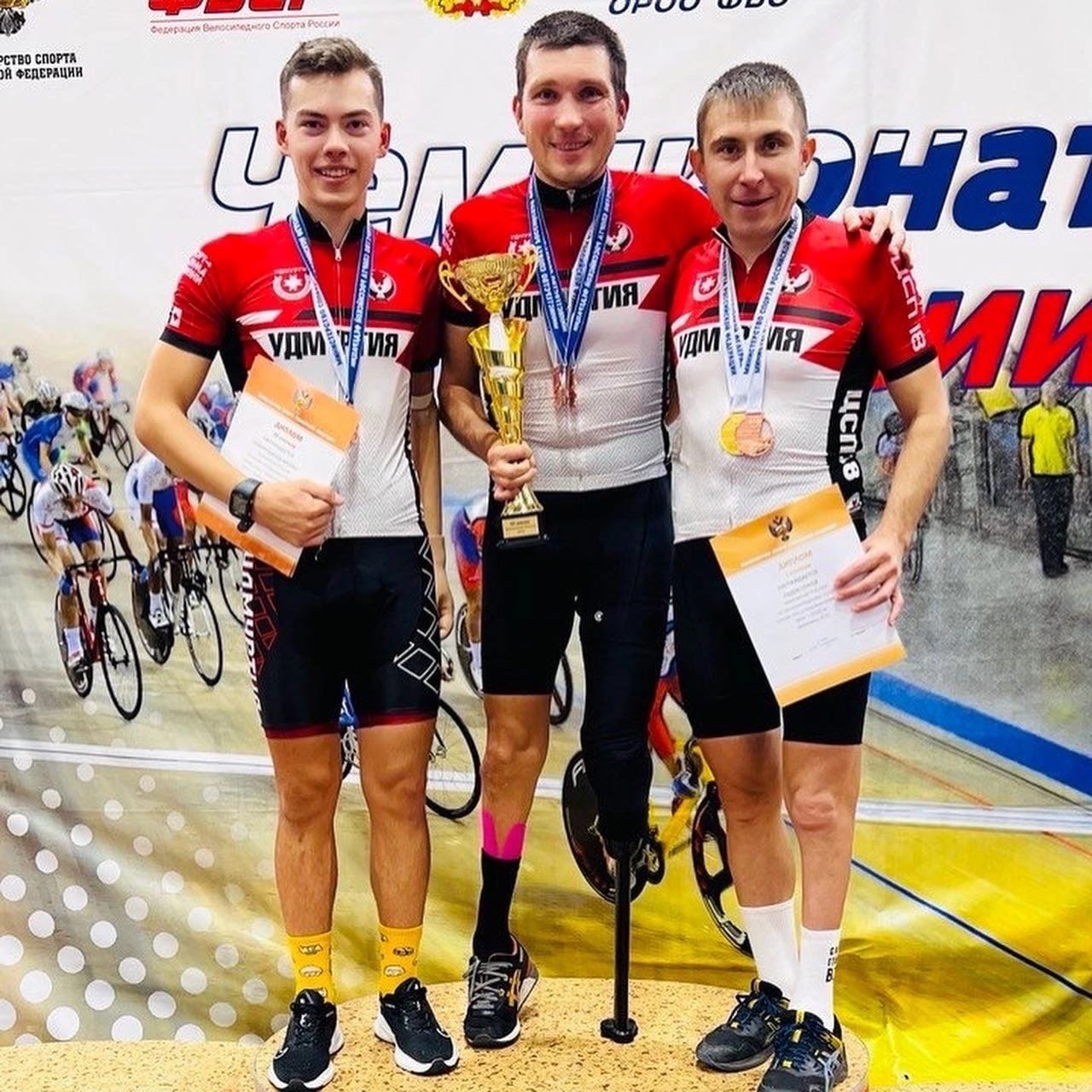Сборная Удмуртии по паравелоспорту выиграла бронзу на Чемпионате России