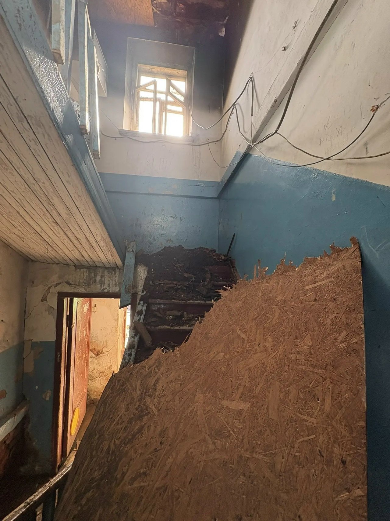 Дом с обрушившимся потолком в Воткинске больше 6 лет считается аварийным