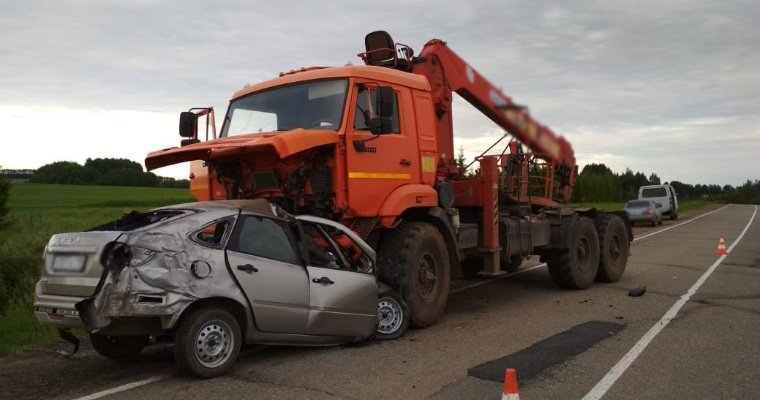 Два человека погибли в результате ДТП на трассе в Удмуртии