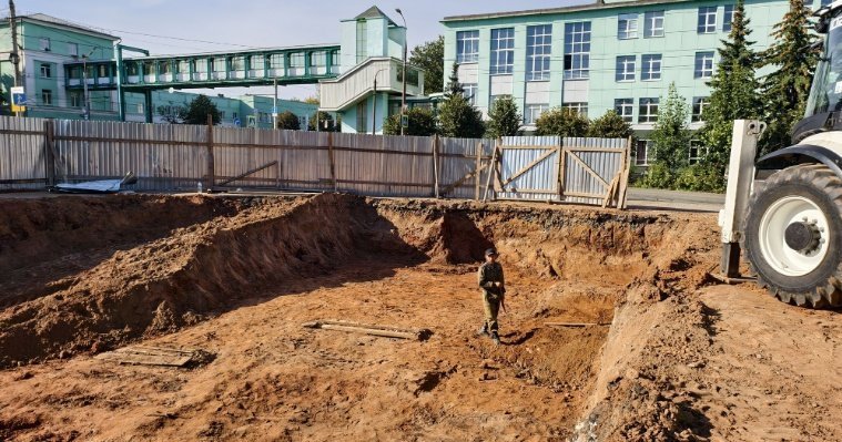 Ижевские археологи завершили раскопки на Троицком кладбище возле УдГУ
