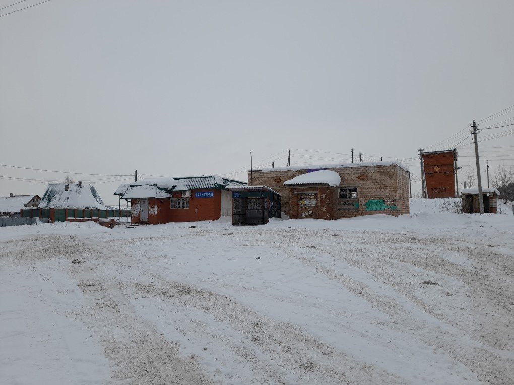 В Гольянах жители пожаловались на состояние местной автостанции