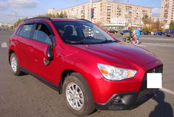 Иномарка сбила велосипедиста на пешеходном переходе в Ижевске