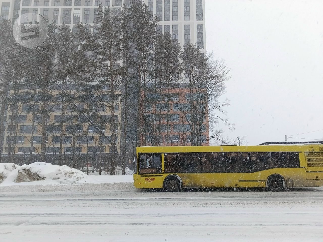 При плохой погоде утром 30 января в Ижевске могут изменить схему движения пригородных автобусов