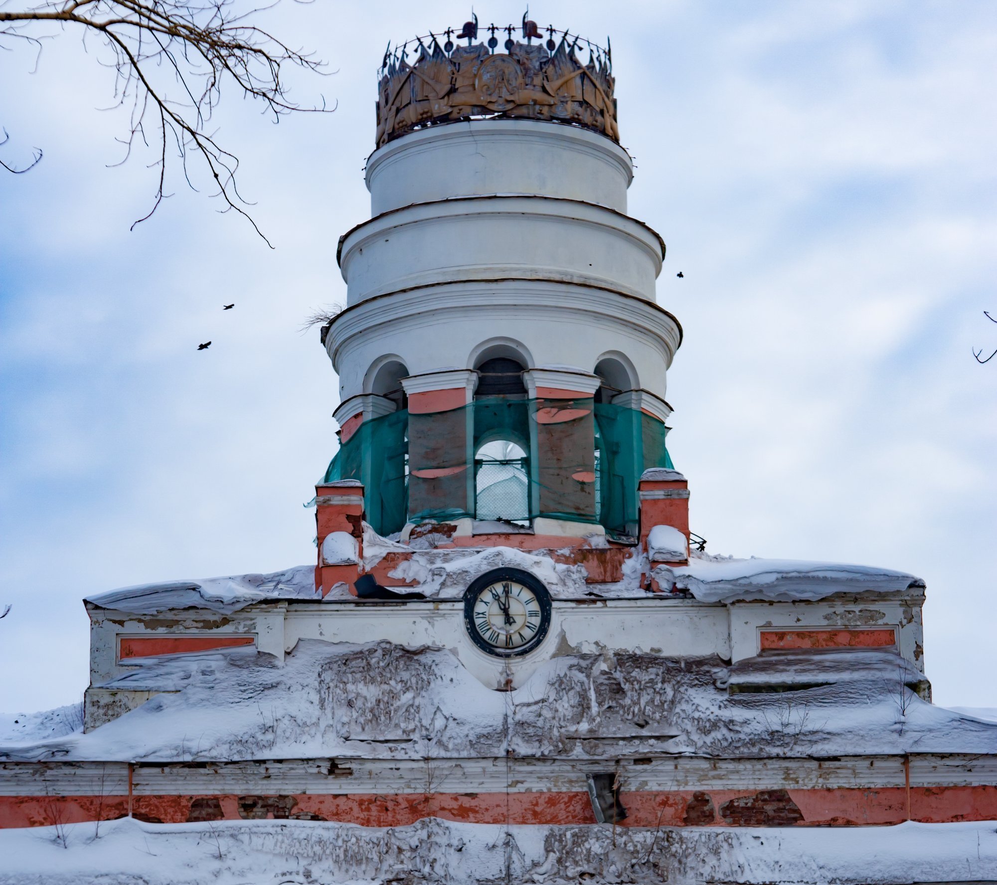 На башне Ижевского оружейного завода могут восстановить работу старинных часов