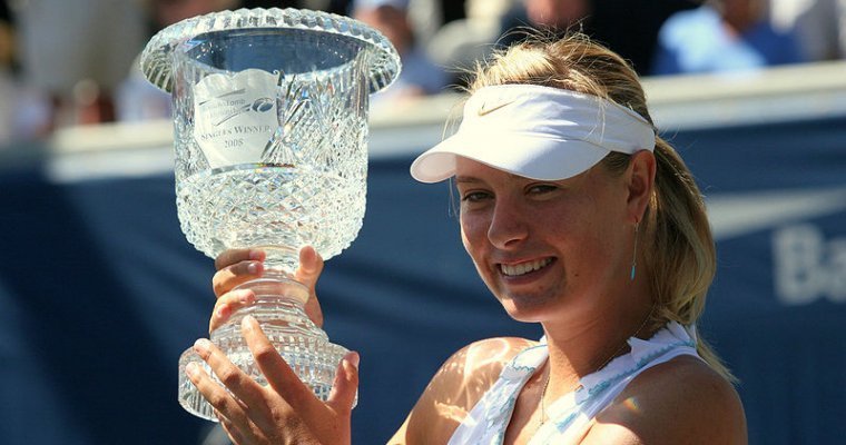 Шарапова вошла в топ-10 самых высокооплачиваемых спортсменок мира