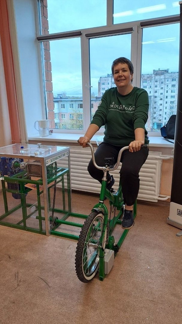 В ижевской школе 77 установили первый в городе велошредер