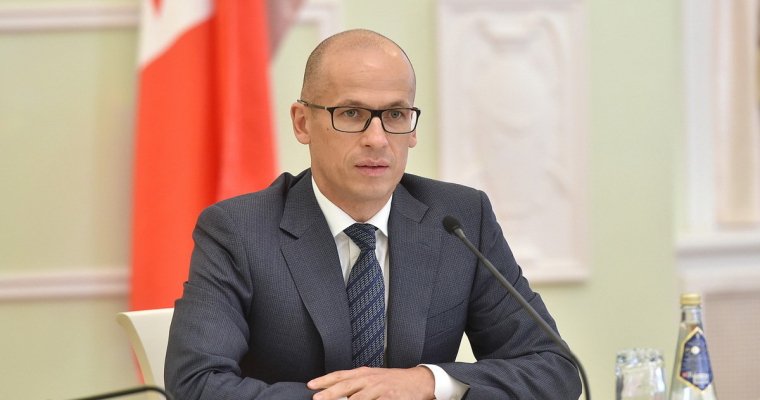 Глава Удмуртии за месяц поднялся на 16 строчек в федеральном медиарейтинге губернаторов