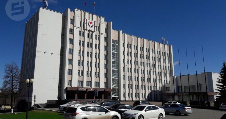 В Госсовете Удмуртии прокомментировали работу закона о детях-сиротах