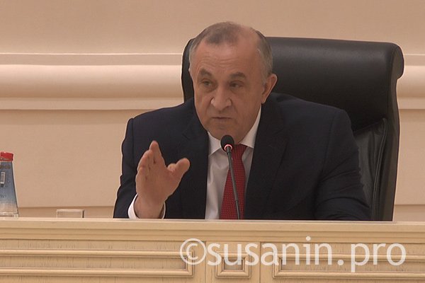 Глава Удмуртии связал критику состояния дорог с выборами в Госдуму России