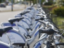 Повышение спроса на велосипеды в Ижевске, восьмимиллиардная «COVID-субсидия» для «Аэрофлота» и открытие баров в Дании: что произошло минувшей ночью