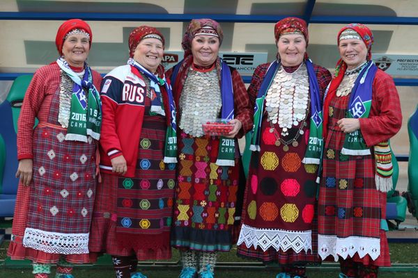 «Бурановские бабушки» представили песню о чемпионате мира по футболу