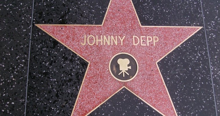 Овация на Каннском кинофестивале довела до слез Джонни Деппа 