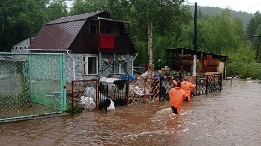 В амурской Тынде ввели режим ЧС из-за проливных дождей