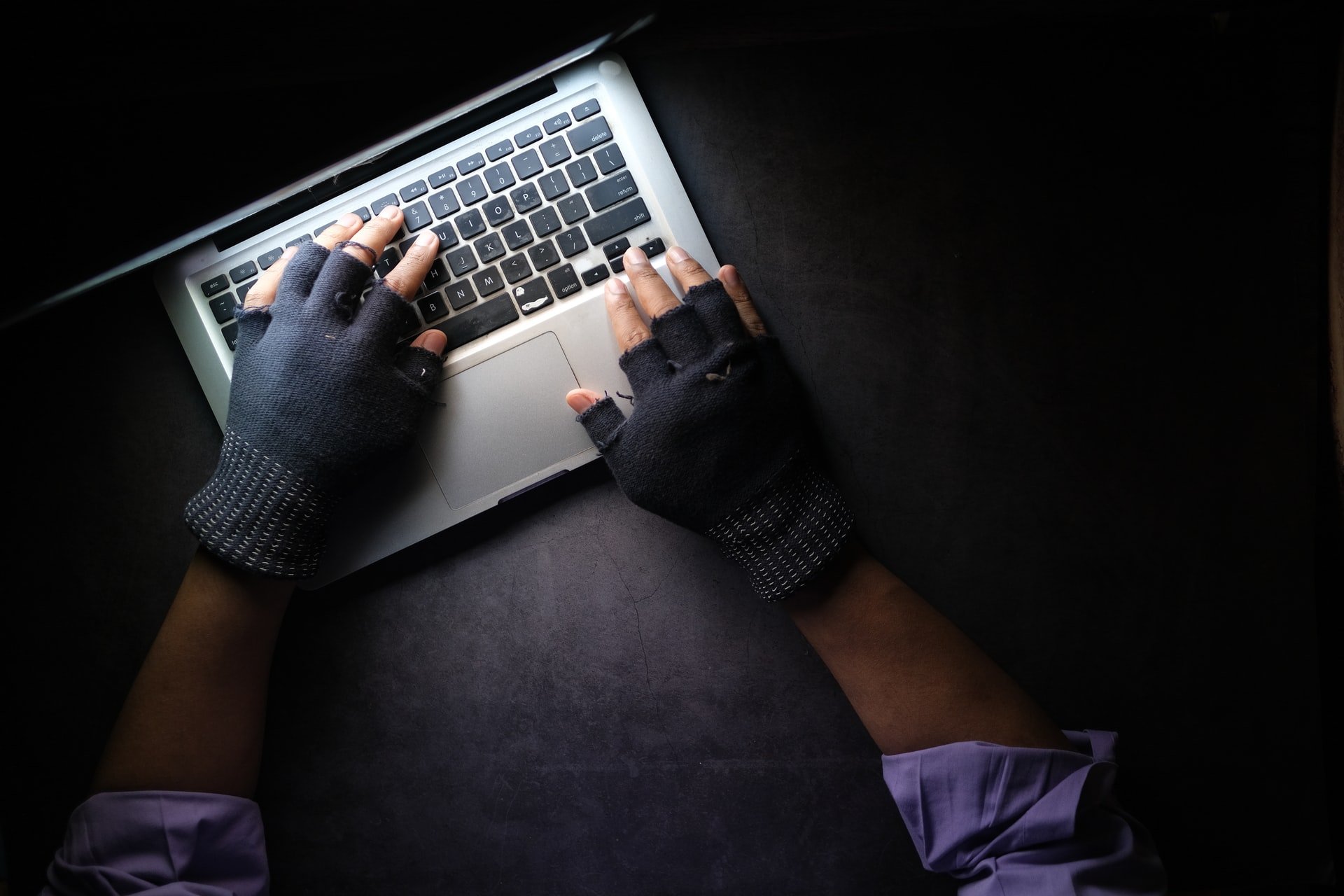 Жители Удмуртии потеряли около 3,4 млн рублей на интернет-мошенничествах
