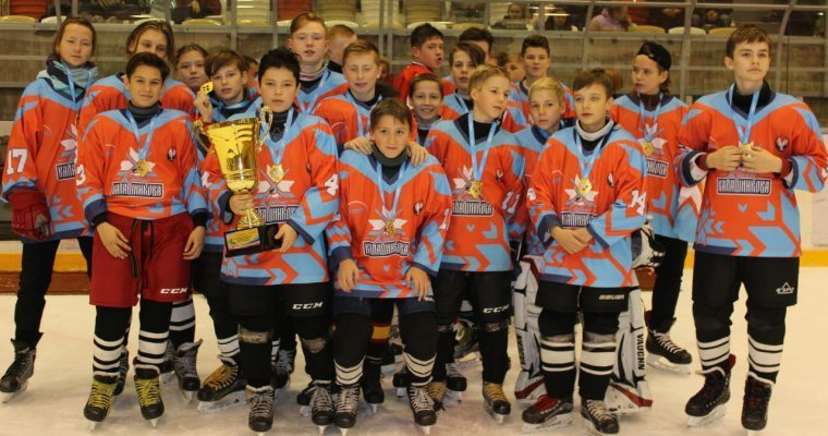 В Удмуртии завершился второй сезон хоккейного турнира, посвящённого памяти Михаила Калашникова