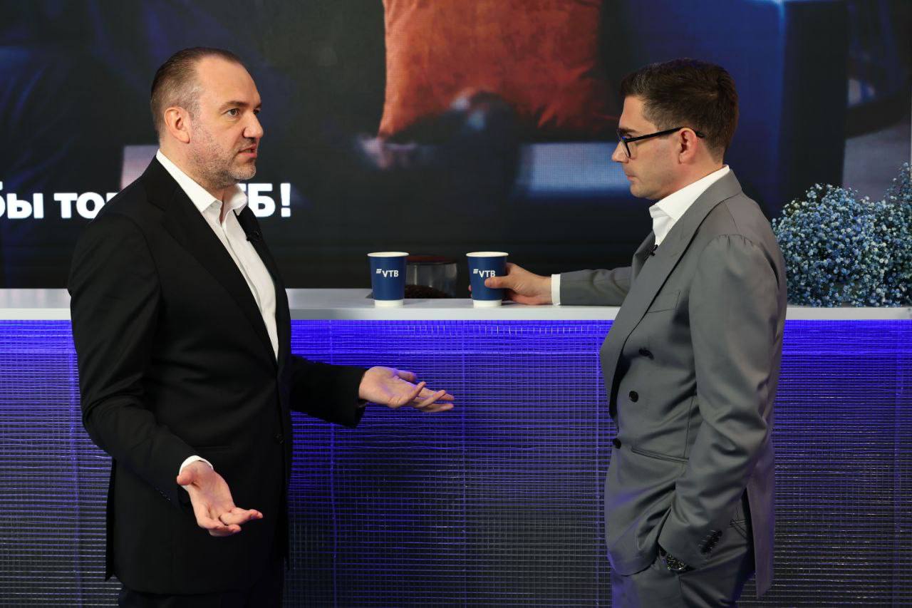 ВТБ: переток средств со сберегательных в инвестиционные инструменты усилится в следующем году