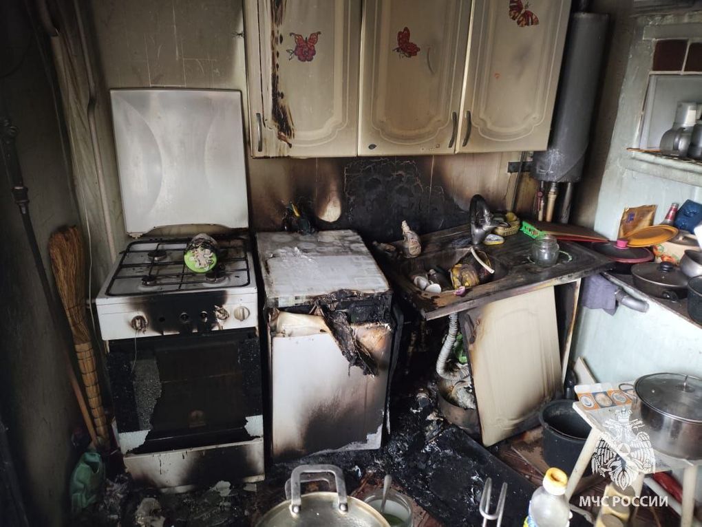 Житель Увинского района чуть не остался без дома из-за хлебопечки