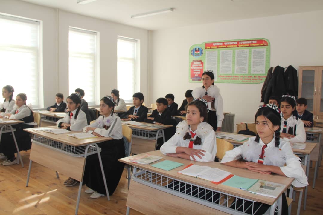 В Удмуртии начнут тестировать детей мигрантов на знание русского языка при записи в школу