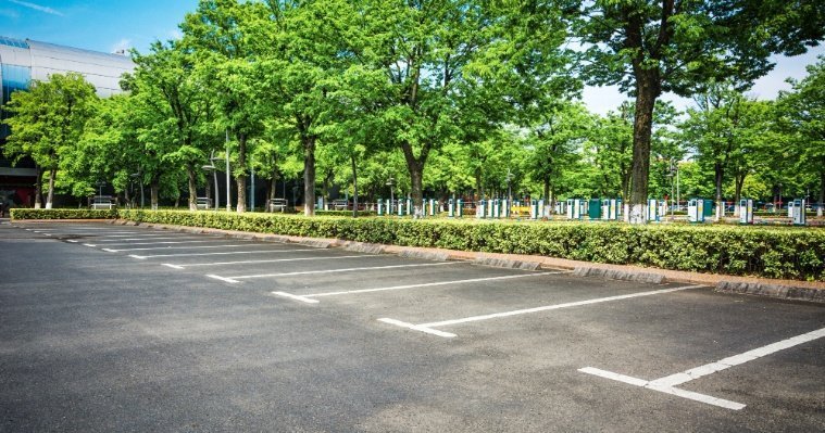 Расширение парковок в Ижевске и референдум в Херсоне: новости к этому часу